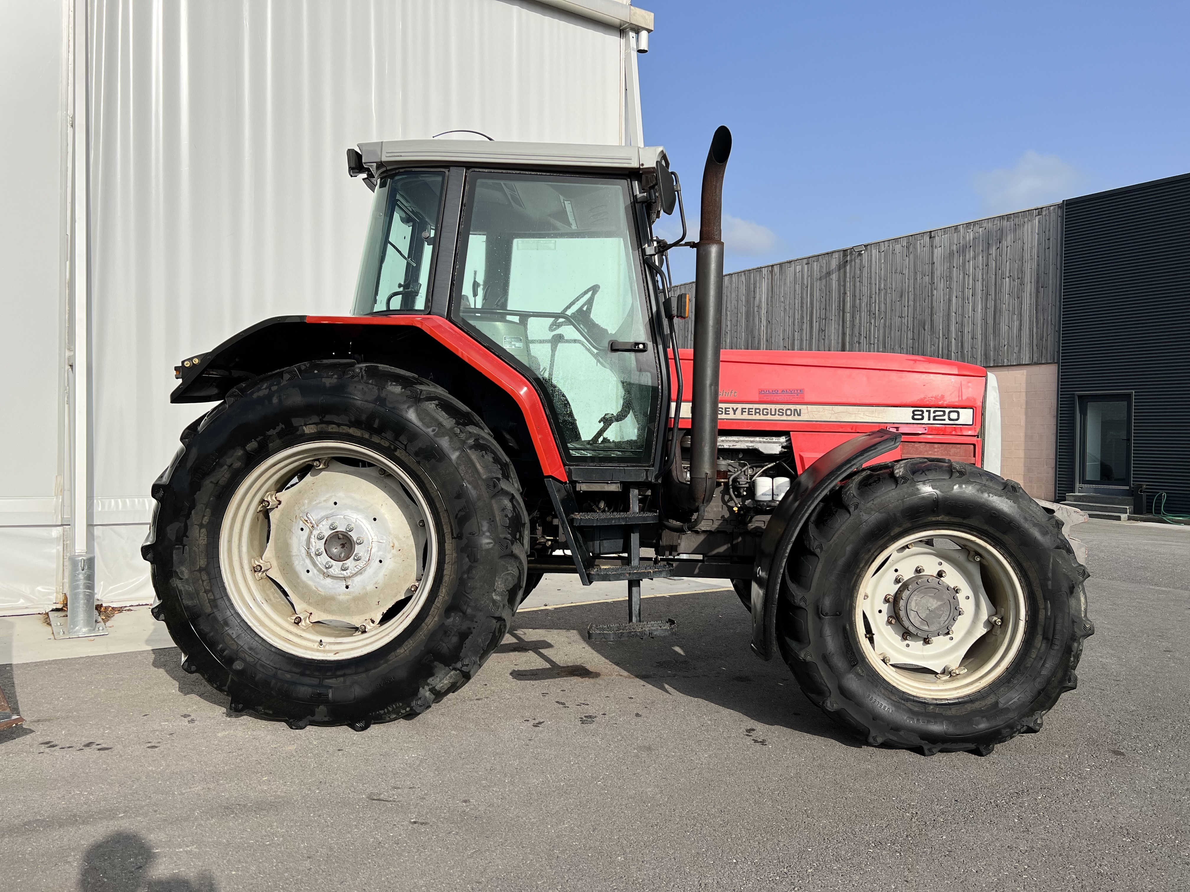 Massey Ferguson